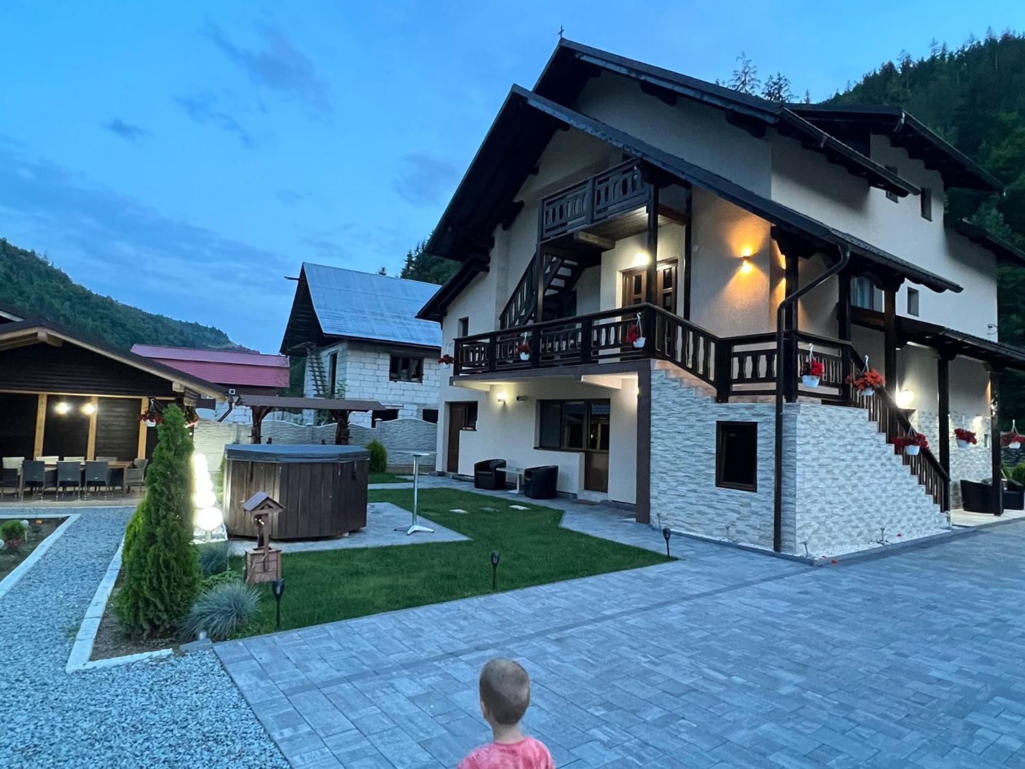Hotel Casa Cernat à Albac Extérieur photo